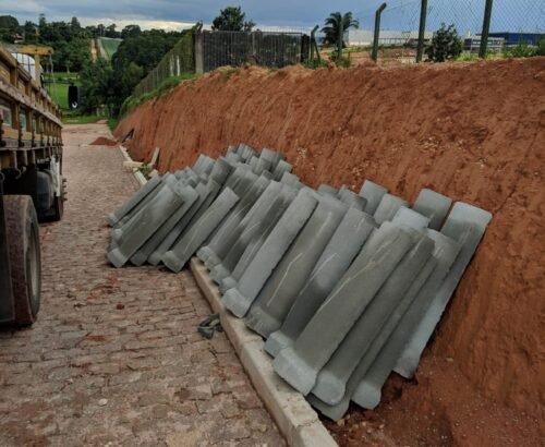 meia cana de concreto para drenagem de aguas pluviais